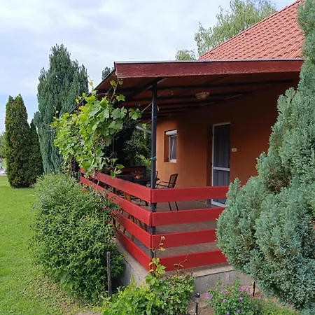 Mia Holiday home *