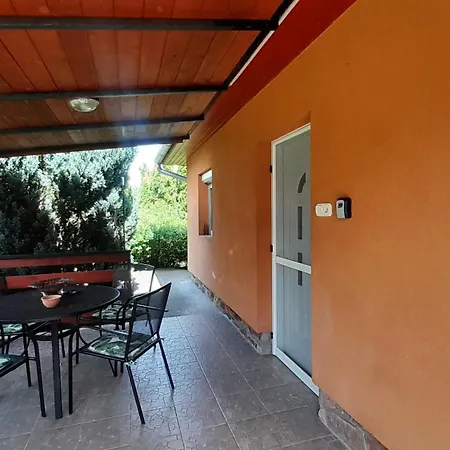 Holiday home Mia Ordacsehi